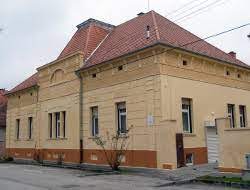 Névtelen